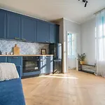 Apartment Retro Kato
